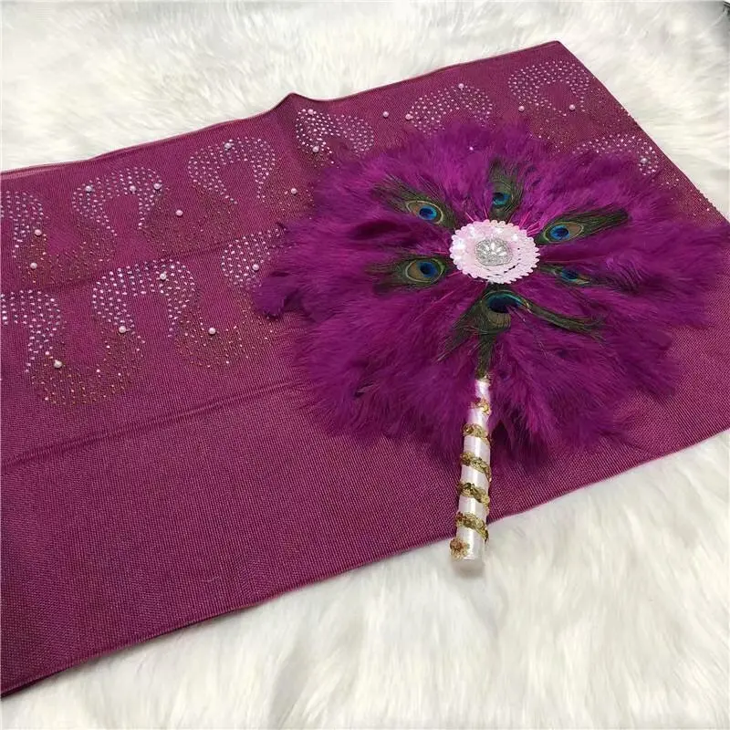 Бургундия ASO OKE с камнями и бусинами матча ручной вентилятор нигерийский Стиль вентилятор пушистый перо Африканский ручной складной леди вентилятор качалка танец