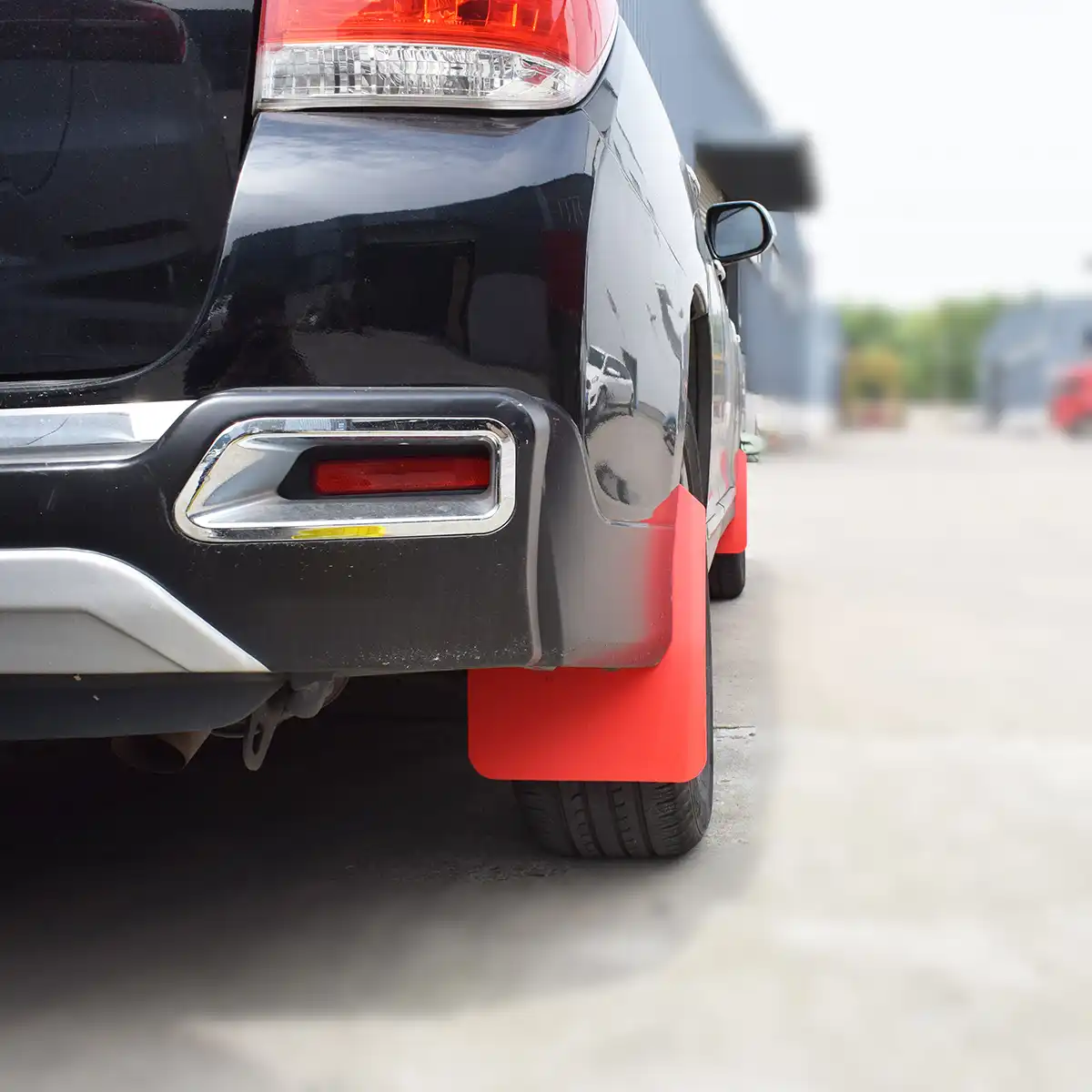 red mudguards