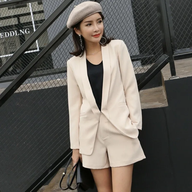 conew_3884593187_994161137_conew1