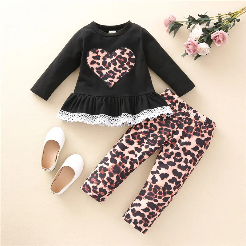

Baby Girl Clothes Set Undefined Outfits Cotton Long Sleeve Heart Pattern Lace Top + Leopard Pants Ropa Bebe деская одежда