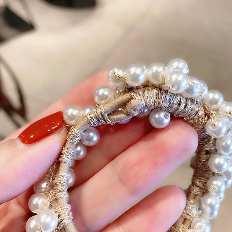 11044795359_1912945471