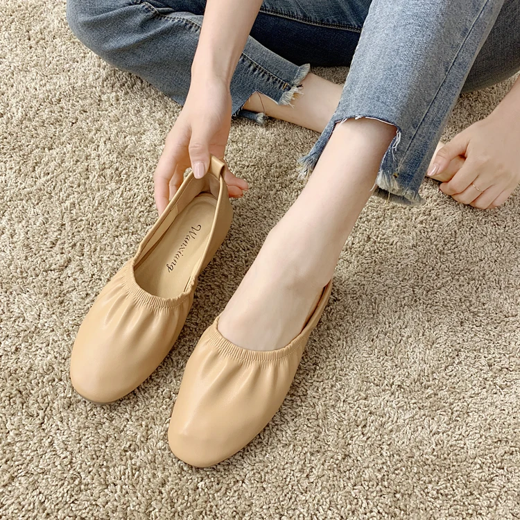 Brief solid leather flats pleated soft bottom round toe comfy shoes woman fresh elastic moccasins slip on shallow lazy loafers