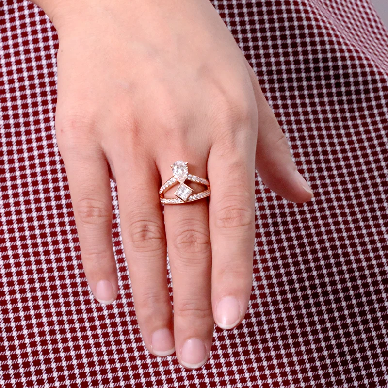 2.5ctw 1.5ct груша разрезанный Муассанит кольцо 14k желтое золото для женщин DEF цвет отличный вырез с 0.5ct Белый Принцесса акценты