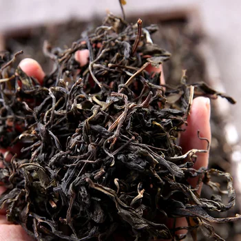 

Chian Yunnan Specialty Pu'er Sheng Tea Loose Tea Big Leaf Raw Tea 250g Tea Green Food for Health Care Lose Weight
