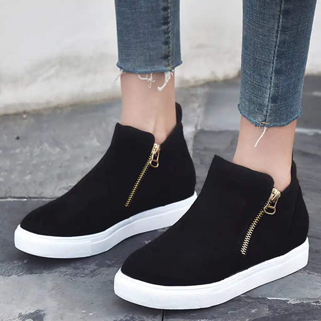 casual flat booties