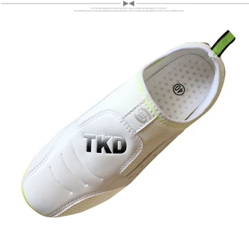 

Breathable Taekwondo Shoes Karate Kung Fu Martial Arts Shoes Woman Men Children Soft Rubber Soles Sneakers Shoes 26-45