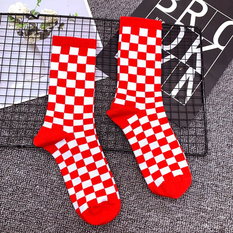 Adult-Mid-Calf-Crew-Fashion-Block-Socks-Checkered-Black-White-Gum-Grid-Chequered-Flag-Checkerboard-Lattice