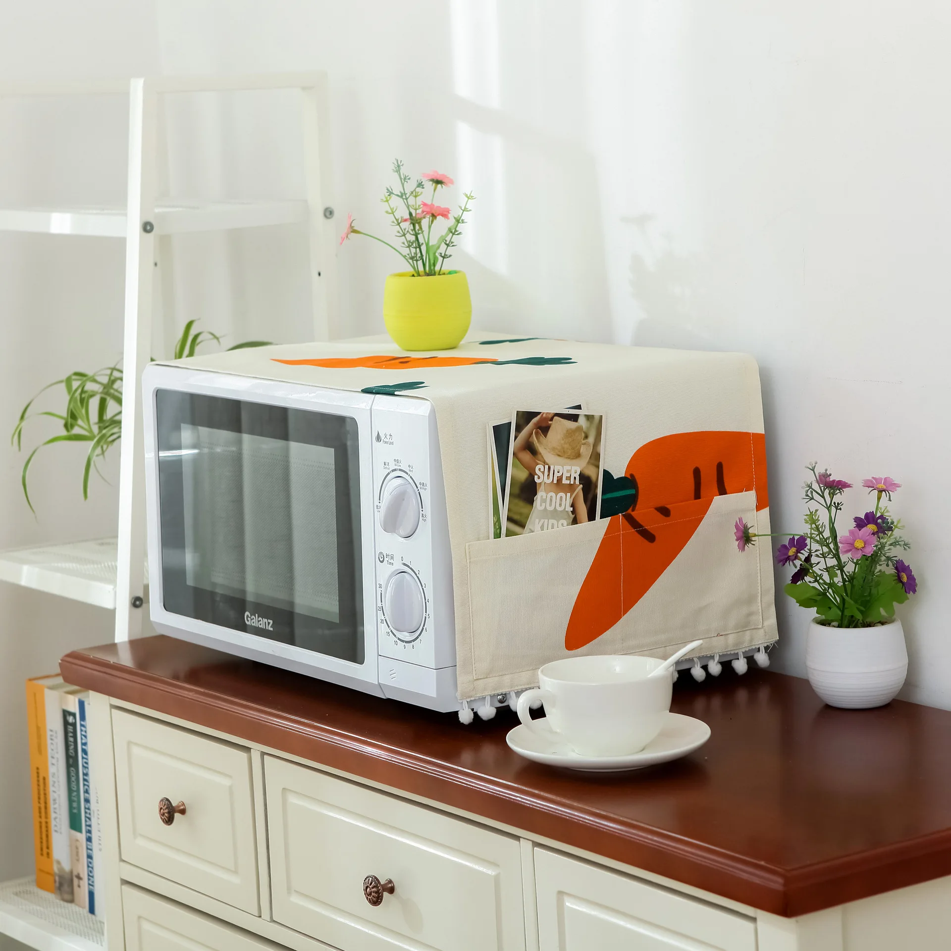 

Carrot universal microwave oven cover Oil-proof and dustproof cloth