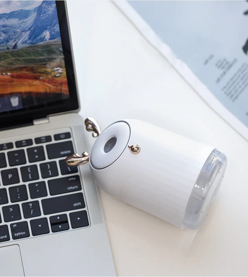 Аккумуляторный увлажнитель воздуха ароматерапия масляный диффузор USB очиститель воздуха перезаряжаемый мини-увлажнитель воздуха автомобильное зарядное устройство производитель тумана светодиодный фонарь