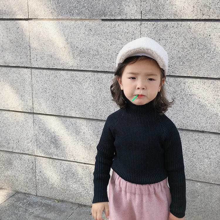 Зимние Детские однотонные вязаные теплые свитера для маленьких девочек, 5 цветов, утепленная одежда с длинными рукавами, Детский свитер - Цвет: Черный