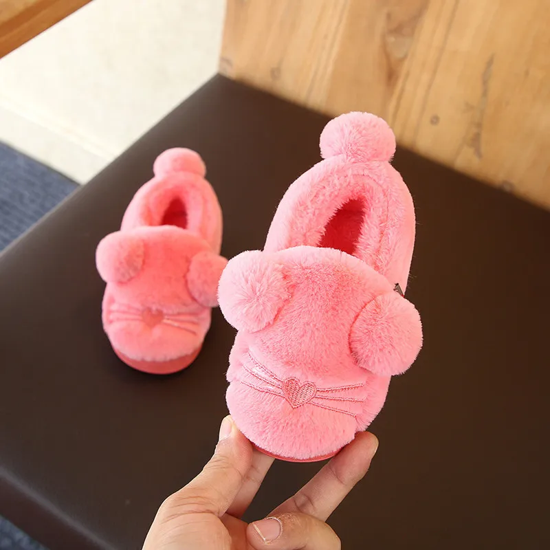 

2019 Winter Toddler Slippers Chalk Bear Winter New Cute Beard Ball Cotton Slippers Non-slip Warm Children Cotton Kids Home Shoes