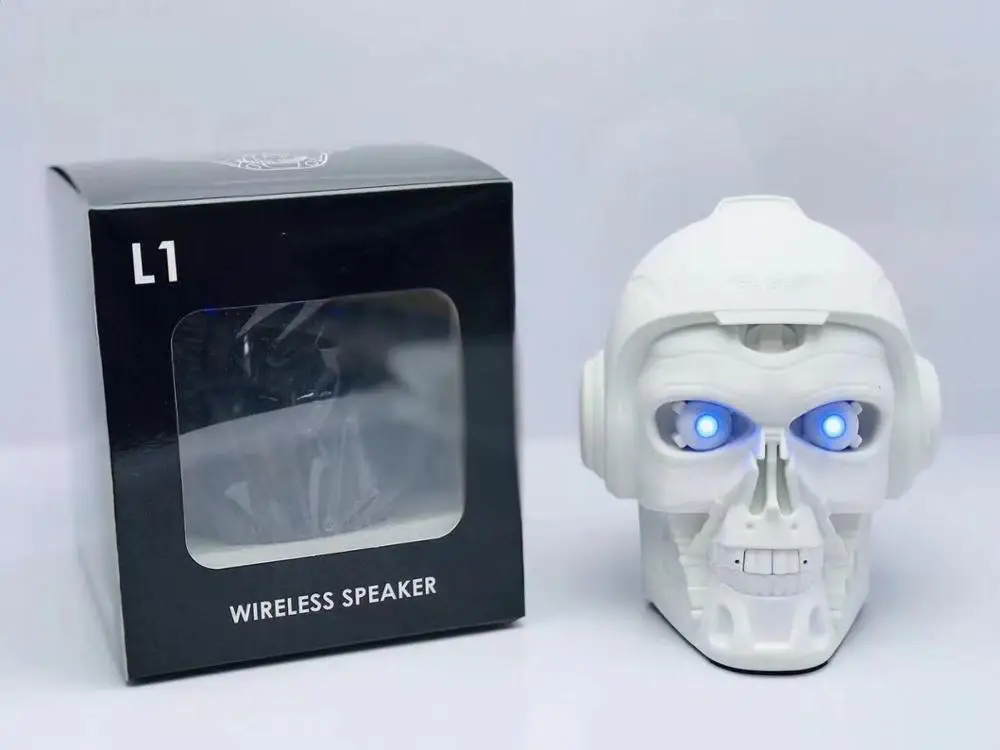Bluetooth динамик Портативный MP3 плеер Хэллоуин Череп радиокарта мобильный компьютерный сабвуфер поддержка TF FM для подарка