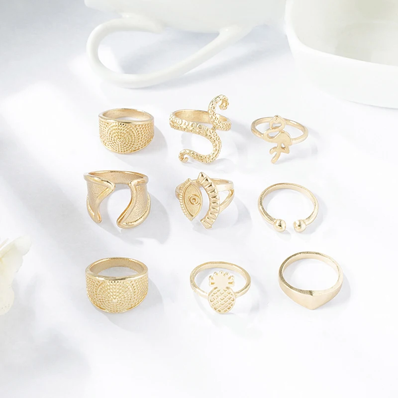 12136874897_873398036