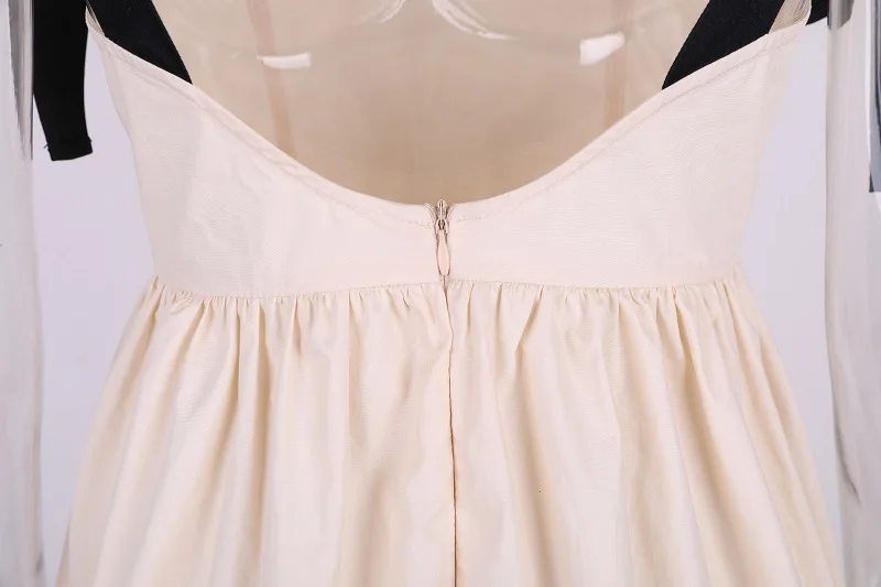 10933747109_2131638060