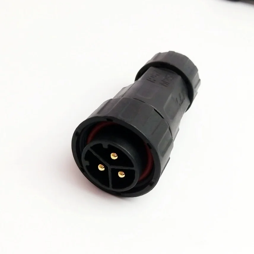 Male Connector WVC1200 WVC600 Micro on grid Solar power Inverter Male or Female connector for cable connection - Цвет: Male Connector