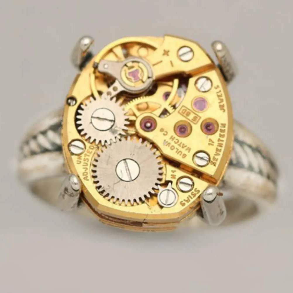 Amulet Mechanical Disc Ring10