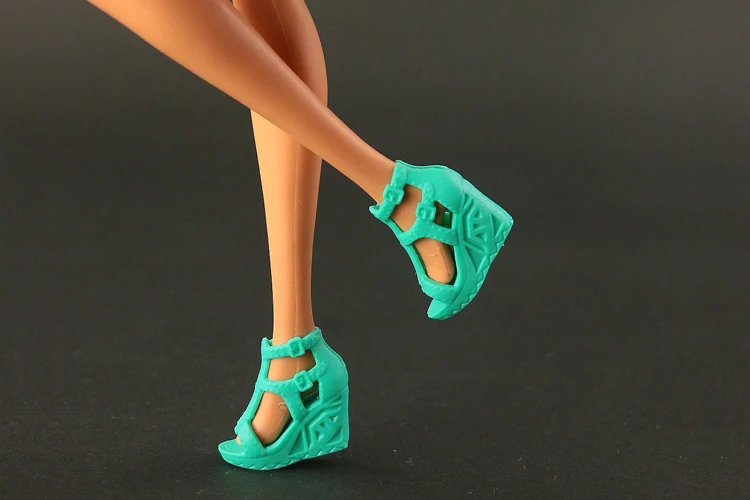 Doll Shoes High quality shoes fashion yellow crystal shoes for barbie doll 15 style available