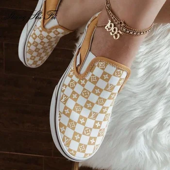 

Old English Date Anklet , Birth Year Anklet, Women Birthday Charm Gift, Monogram Year Anklet, Christmas Gift