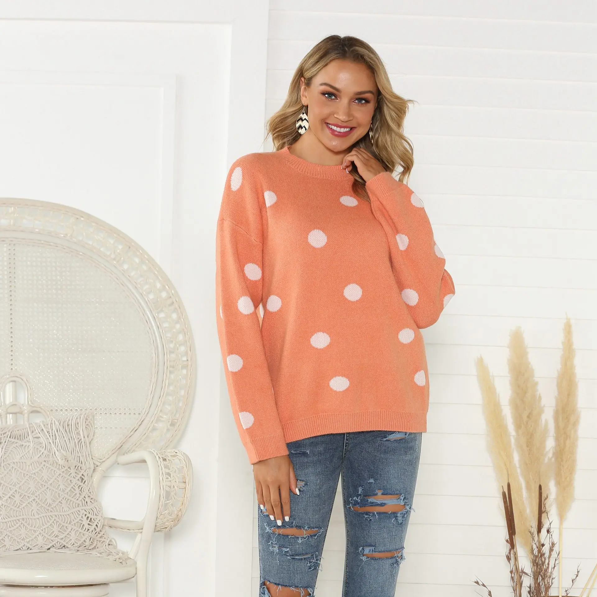 

Women 2019 Chic Polka Dot Sweater Jumper Autumn Winter O Neck Long Sleeve Slim Pullovers Female Casual Knitwear