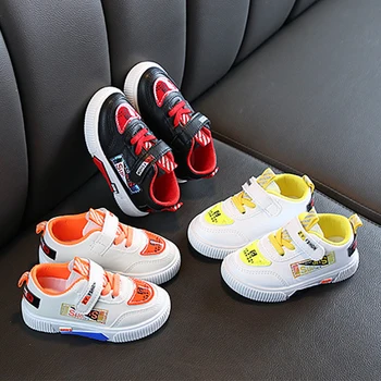 

2019 Spring and Autumn Children's Korean Plate Shoes Boys' Casual Shoes Boys' and Girls' Velcro Anti Slip Small White Shoes