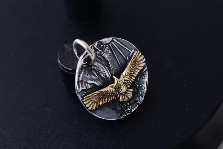 3134384213_2092824473