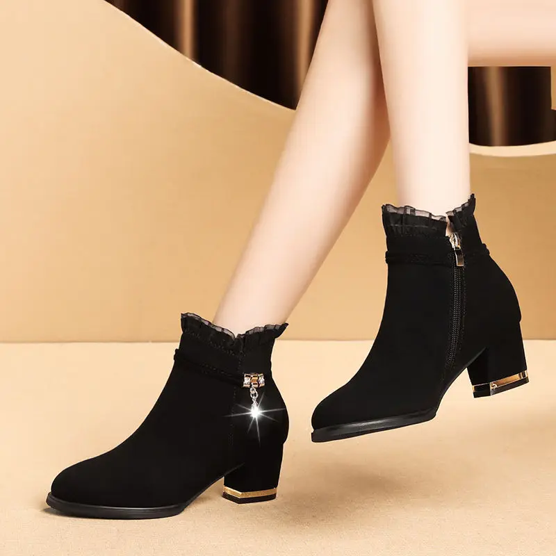 

Cresfimix/женская модная обувь; Черный светильник; wight; Сезон весна; Женские ботильоны; Стильные удобные осенние замшевые ботинки; botas femininas; a6405k
