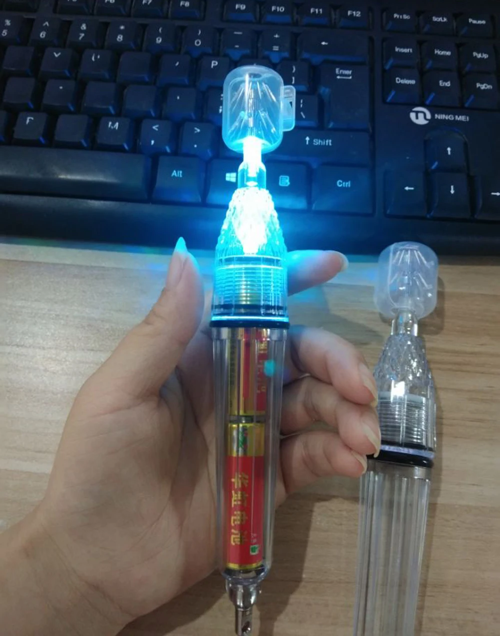 Luz De Seuelo Para Peces, Lmpara LED Para Seuelos De Calamar, Trampa Para Pesca En El Mar, Pulpo, Sepia, Gancho Para Paraguas, Atrayendo Aparejos De Pesca Ligeros