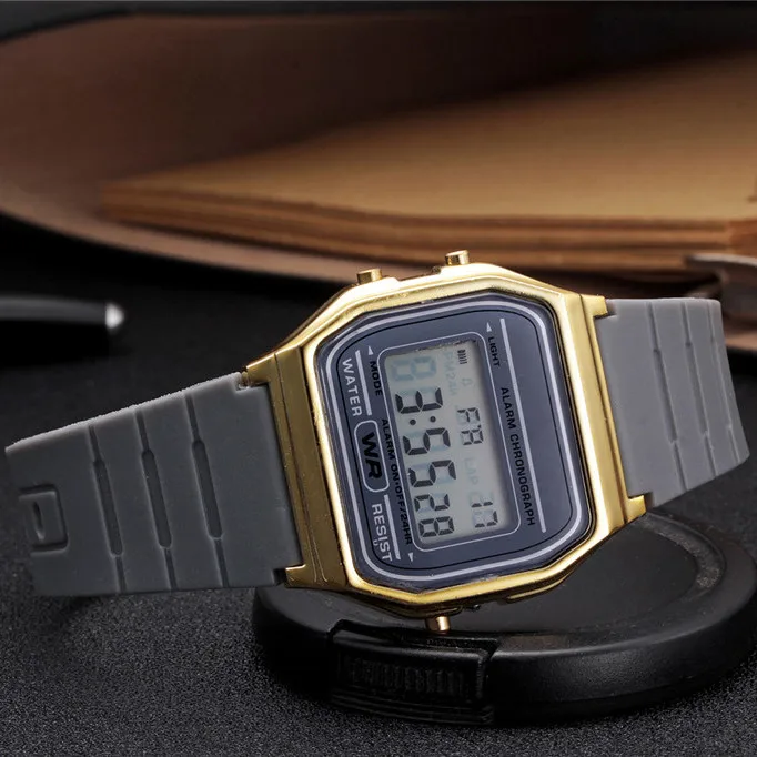Цифровые часы для мужчин и женщин, водонепроницаемые электронные спортивные часы