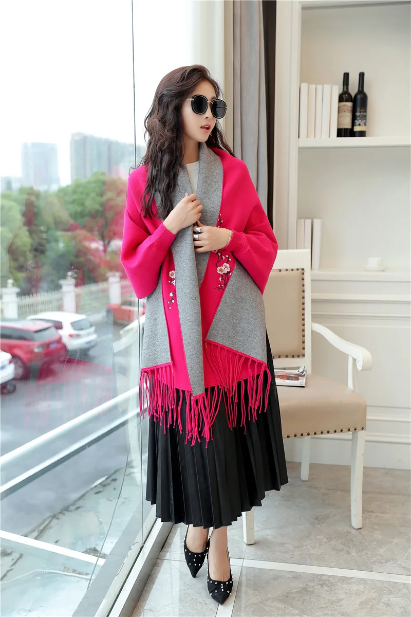 Корейский осенне-зимний свитер с вышивкой и кисточками женский кардиган Свободное пальто шаль длинный большой размер плащ шарф N928