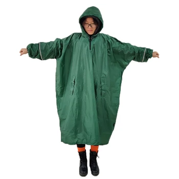 

Hiking Raincoat 40D silicone army green high density ultra light ultra thin waterproof canvas