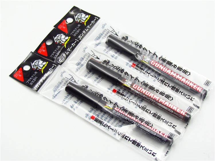 Mr. Hobby® Gundam Marker GM301 POUR TYPE FOR PANEL LINE (BLACK) : Inspired  by LnwShop.com