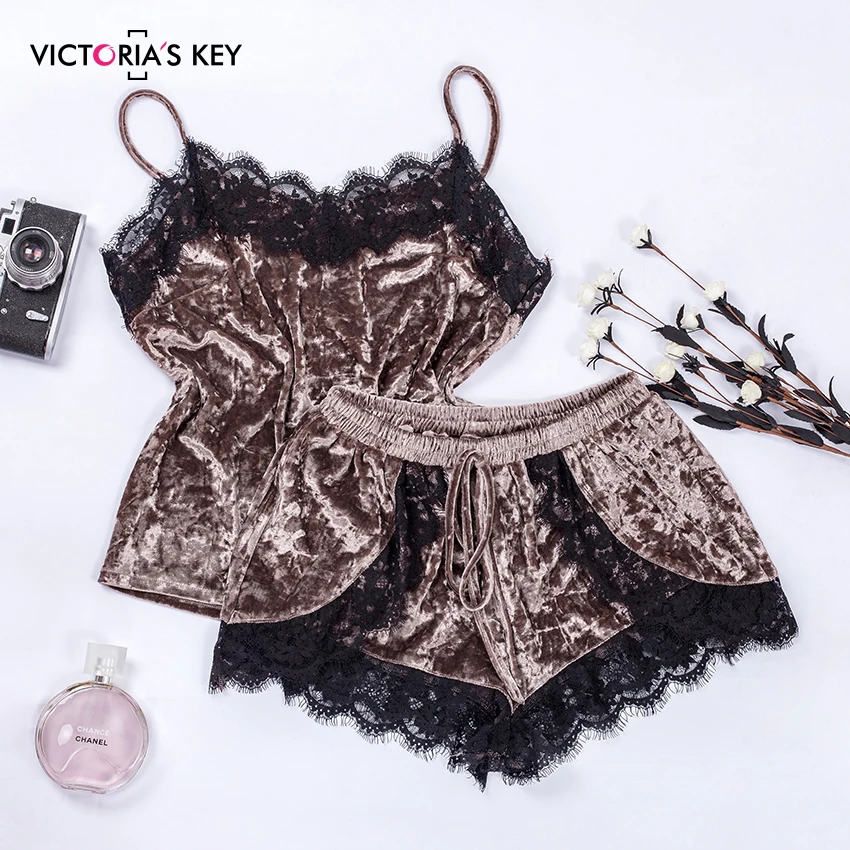 

VICTORIA'S KEY Diamond Velvet Brown Pajamas Set Lace Cami Tops Shorts Women Nightwear Autumn Winter Home Suit Ladies Sleepwear