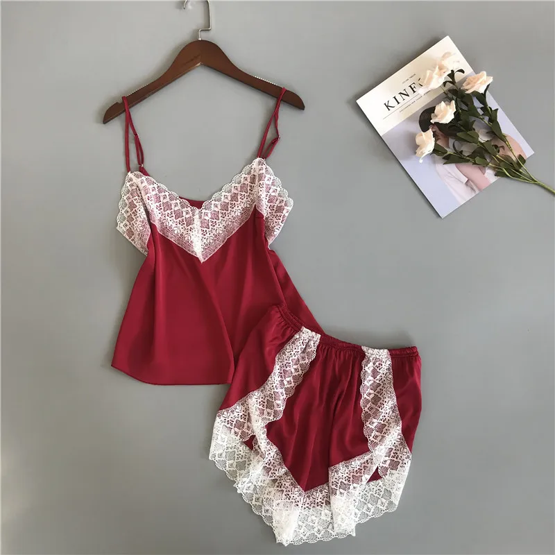 

Women's Sleepwear Sexy Satin Pajama Set Lace V-Neck Pyjamas Sleeveless Cute Strap Soft Top and Shorts lingerie Underwear set