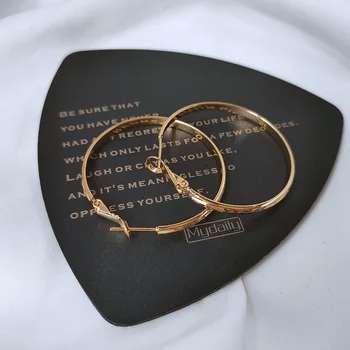 

Bright Eyes 925 Silver Plated 14K Real Gold Europe and America Elegant INS Versatile Split Surface Embossing Explicit Elegant Ea