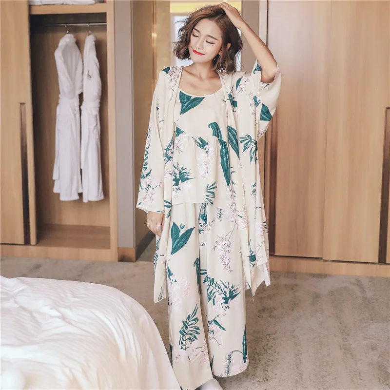 

Autumn Woman Pajamas Sets Cotton Pijama 3 Peices Sleepwear Flower Print Long Sleeves Robe+spaghetti Strap+pants Homewear Pyjama