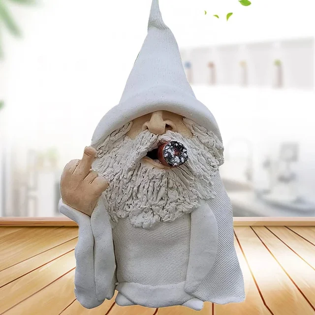 Vicces Dohányzás Törpe Kerti Szobrászat Díszek Scornful Varázsló Gnome Szobor Ajándék Beltéri Kültéri Figurák 2021 Otthoni Udvari Dekoráció - Image 4