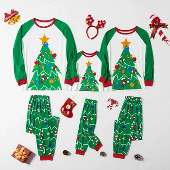 

2020 New Xmas Family Matching Christmas Pajamas Set Parents Kids Casual Xmas Tree Print Nightwear Cute Pijama Set Outfit