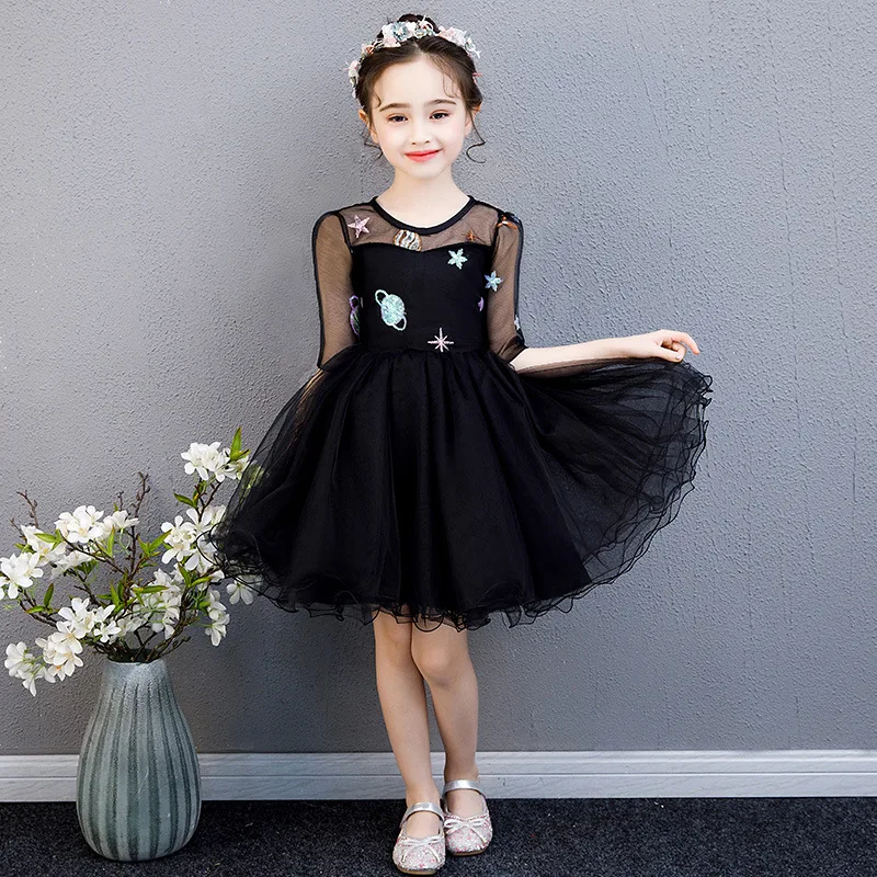 

Black And White with Pattern Girls Dress CHILDREN'S DAY Children's Watch Performance Evening Gown Princess Dress Zi Xia New Styl