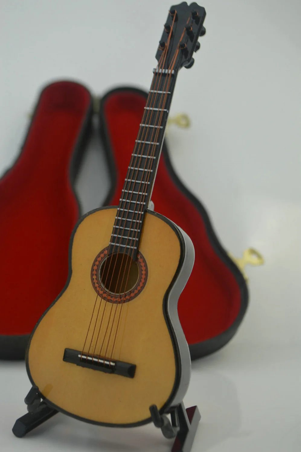 Nuevo Modelo de figura 1/6, juego de guitarra folclórica original de color instrumento Musical para figura de acción de 12 ", juguetes, modelo soldado|toy soldiers|1/6 figurefigure model - AliExpress