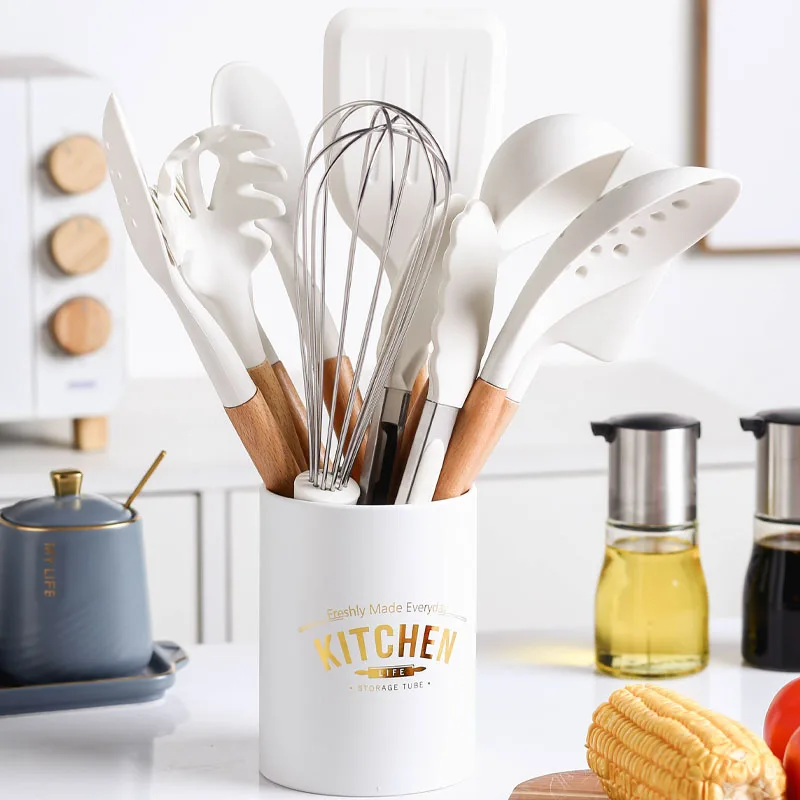 New Silicone Cooking Utensils Set Non-Stick Spatula Soup Spoon Eggbeater Food Clip Wooden Handle with Storage Box Kitchen Tool