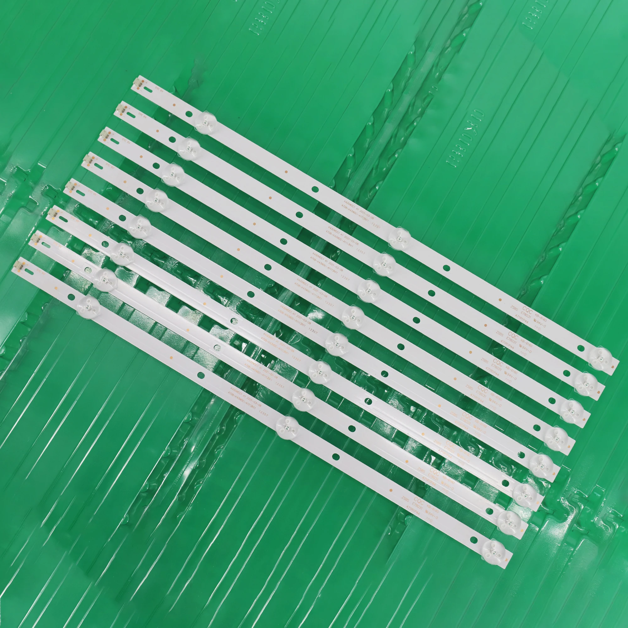 8pcs 3LED LED backlight strip for 43DL4012N L43E6800 43HFF5952 43L1600C 43BDL4012N K430WDC1 A1 A3 4708-K43WDC-A1113N11 A3113N11