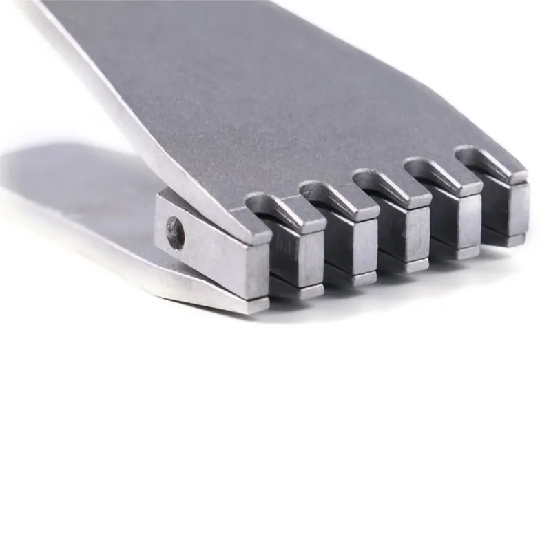 1PC Flying Speed Sliver Clamp Badminton Raket Tools Clamp Badminton Racket String Machine Tools Accessories
