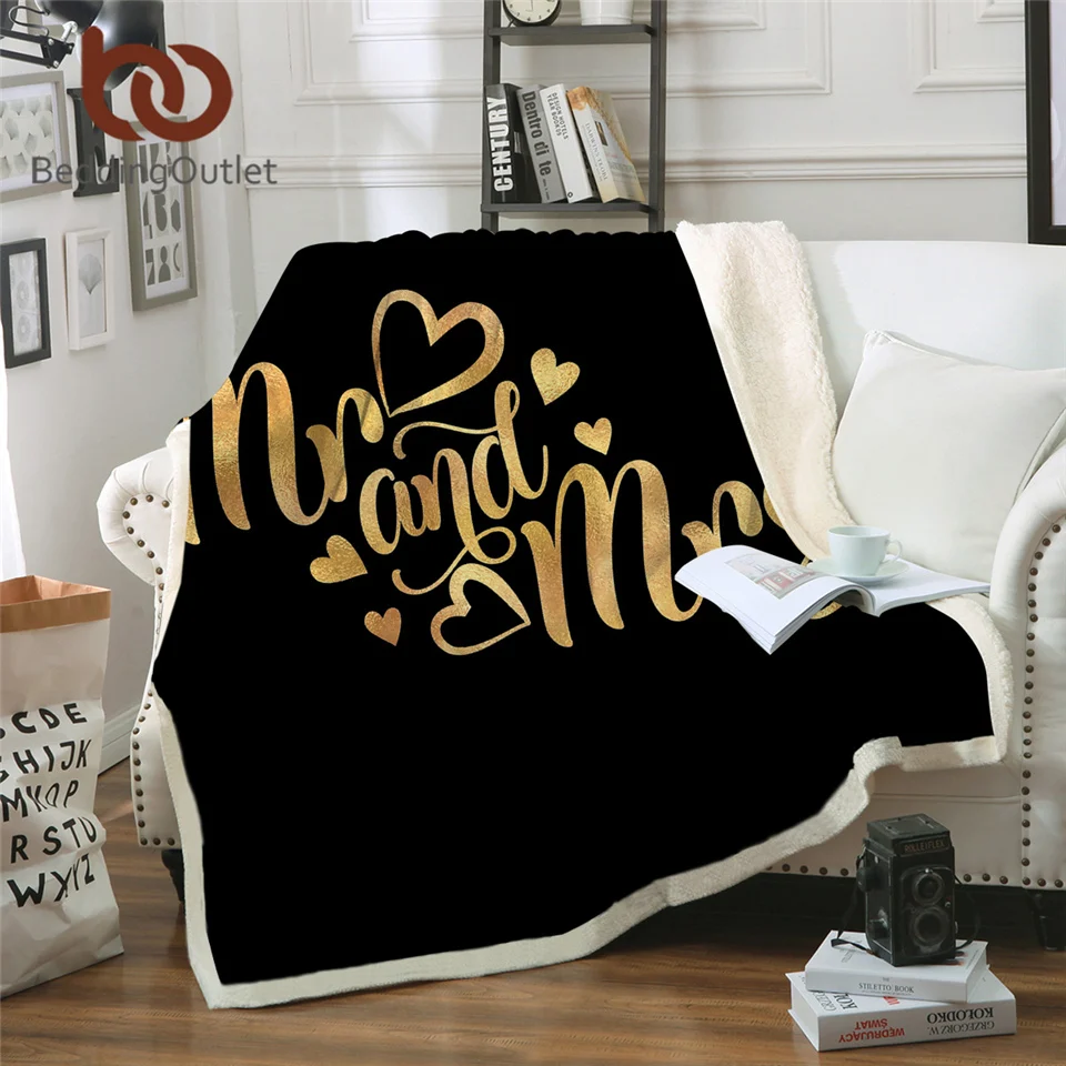 

BeddingOutlet Luxury Sherpa Blanket For Couple Romantic Letter Plush Bedspread Mr and Mrs Golden Custom Blanket Valentines Koce