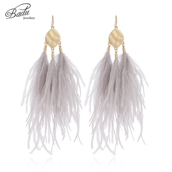 

Badu Vintage Ostrich Feather Earring Long Drop Women Winter Autumn Winter Earrings Light Feathers Christmas Jewelry Wholesale