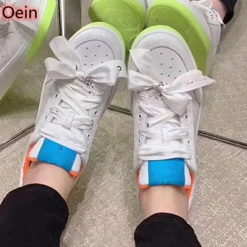 

The latest style, lettering. Lace LACES, fashion women's shoes. Super beautiful, stylish and comfortable
