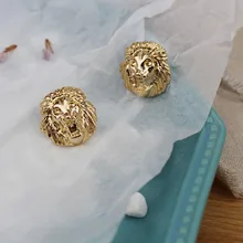 Leeuw-Heads Dier Minimalistische leeuw oorbel metalen stud oorbellen 2019 nieuwe barokke totem retro oorbellen eardrop overdreven(China)
