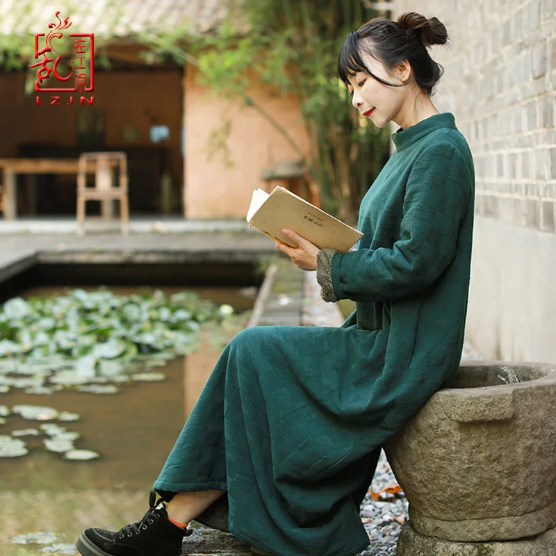 LZJN 2019 Herfst Winter Vrouwen Dikke Fleece Jurk Coltrui Casual Loose Warme Lange Maxi Kaftan Robe Plus Size Jurk LZJN 2019 Herfst Winter Vrouwen Dikke Fleece Jurk Coltrui Casual Loose Warme Lange Maxi Kaftan Robe Plus Size Jurk