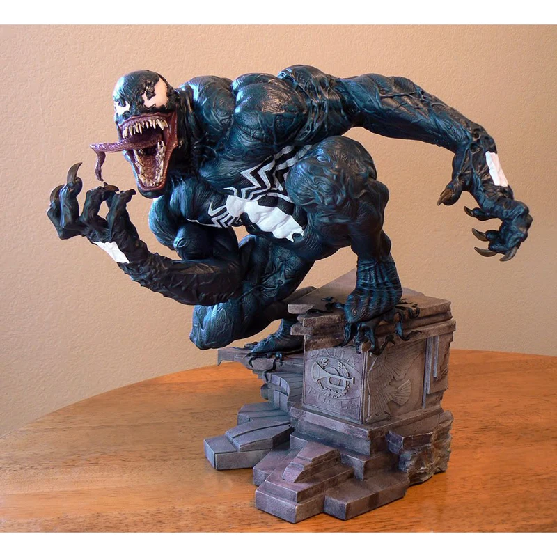 venom resin statue