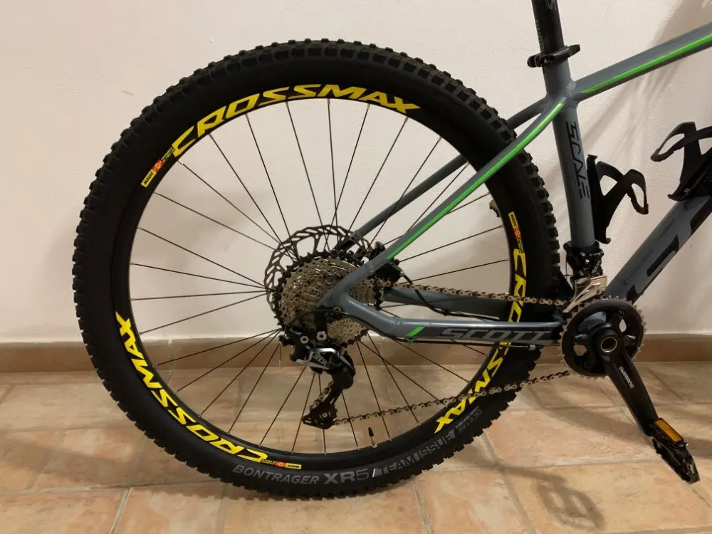 U2252a2951b8641c3922a37274906e1090