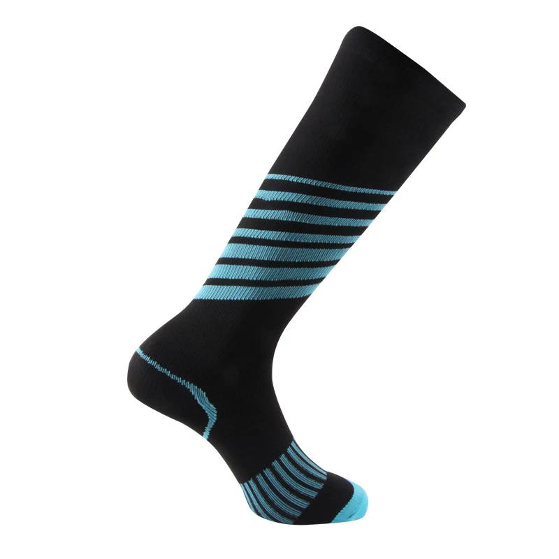 Новые мужские носки в полоску, гольфы, повседневные Компрессионные носки, полосатые высокие эластичные гольфы средней длины, мужские носки - Цвет: light blue